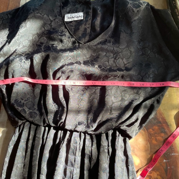 Vintage Diane Von Furstenburg 80’s dres pleated 6 - Picture 9 of 12